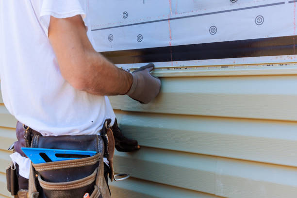 Trusted Storm Damage Siding Repair service in Villa Park, IL - Creative Siding